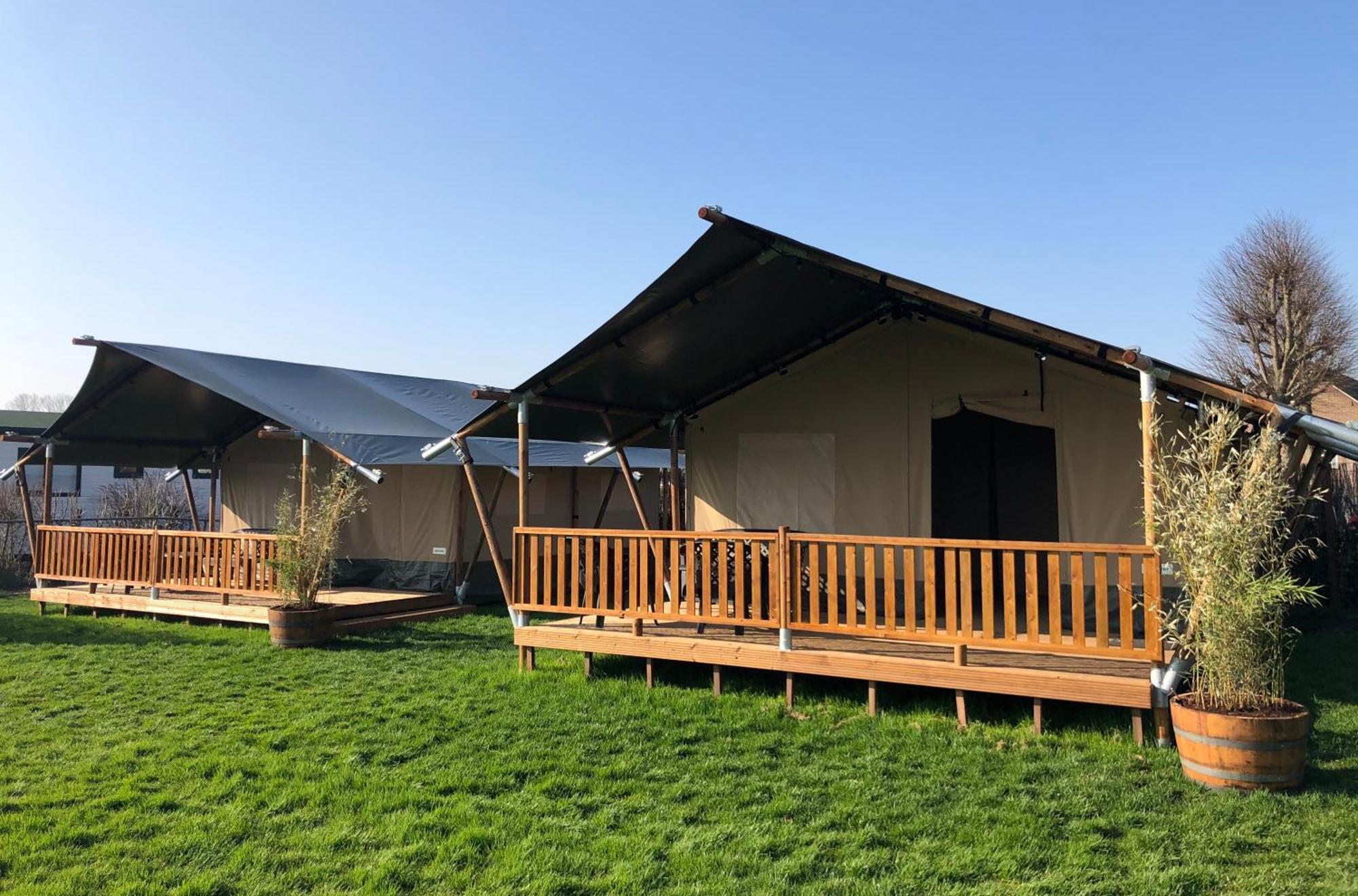Glamping De Hof Van Eeden Warmond Bagian luar foto